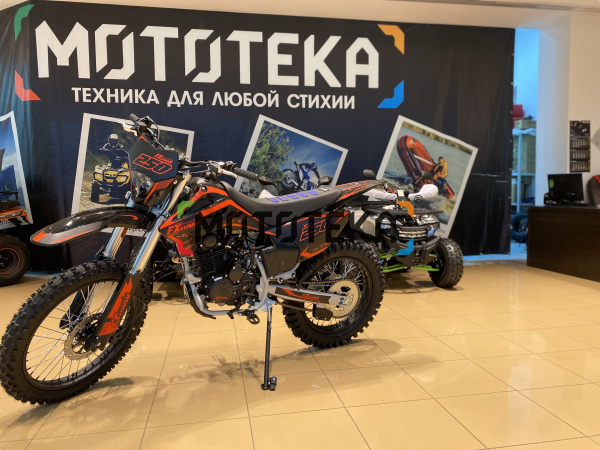 Мотоцикл кроссовый / эндуро FXMOTO (ФХМото) YZ - 250 чёрный | Мототека Мотоцикл кроссовый / эндуро FXMOTO (ФХМото) YZ - 250 чёрный | Мототека